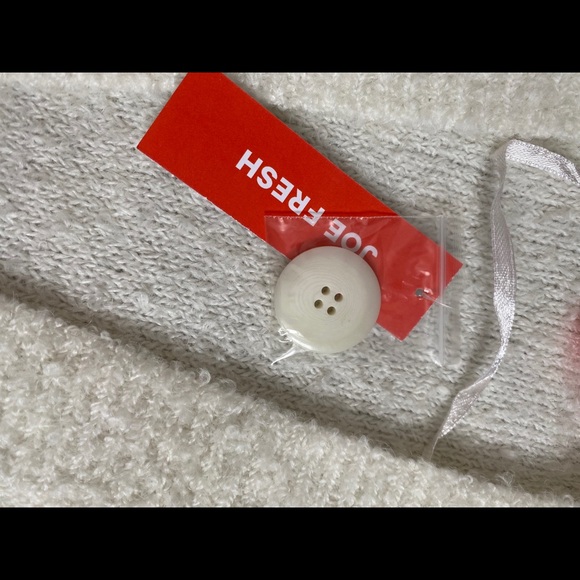 Oversized Button Up Cardigan - Picture 8 of 8